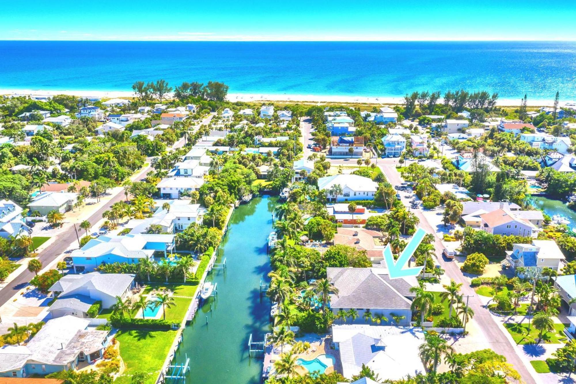 Villa Bikinis And Martinis Waterfront Canal Anna Maria Exterior foto